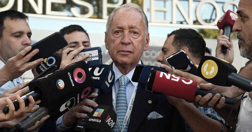 Para la UIA las reformas laborales del DNU mejoran las condiciones de empleabilidad