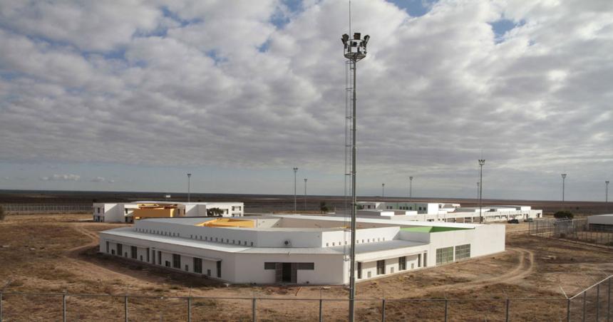 Hay unos 100 presos pampeanos en San Luis 