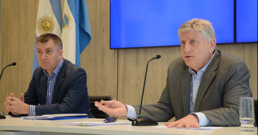 La Pampa- ministros con recorte de sueldo y funcionarios sin viaacuteticos