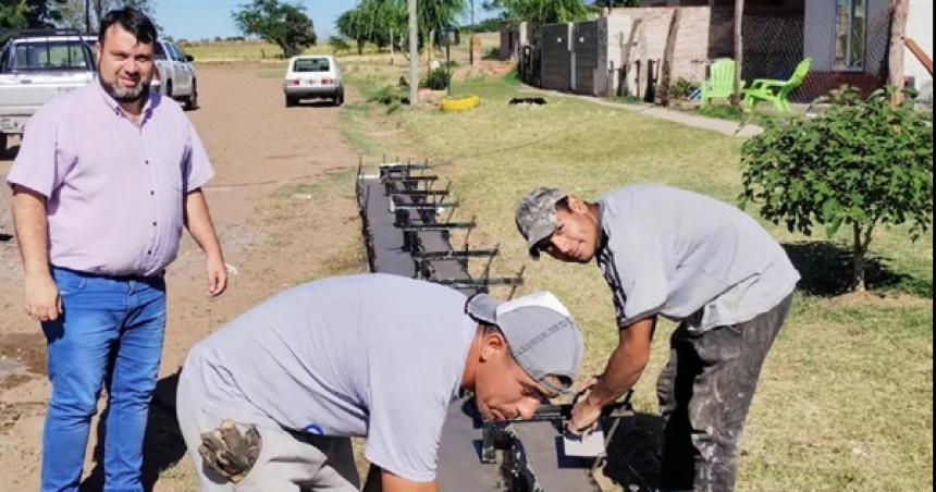 Finalizoacute la obra de desaguumles pluviales en Carro Quemado