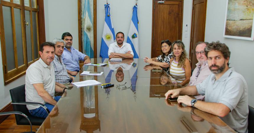 Ingresos brutos municipal- di Naacutepoli prometioacute dejar afuera a pequentildeos comerciantes 