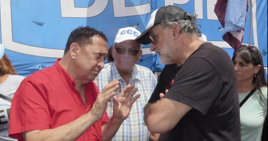 DEliacutea y Alderete cortaron la ruta 3 en La Matanza y desafiaron el protocolo antipiquetes