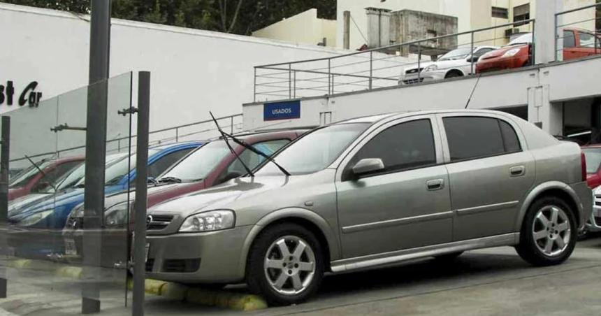 Concesionarios de autos rechazan la eliminacioacuten de los registros de propiedad
