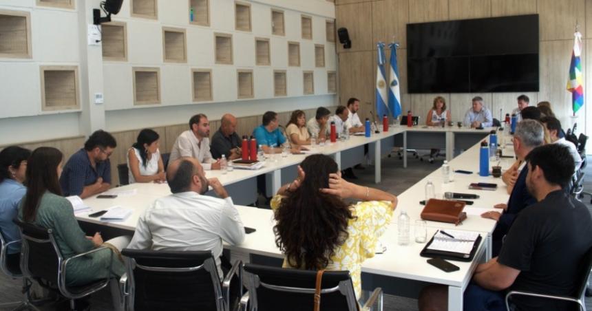 Lanzaron el programa de verano Despueacutes de hora La Pampa
