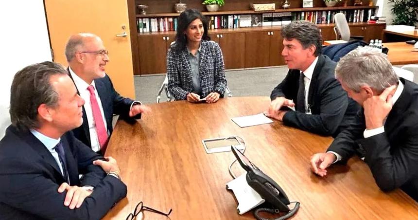 El Gobierno y el FMI ya discuten los teacuterminos de la renegociacioacuten del acuerdo
