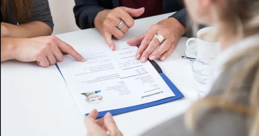 El empleo privado en blanco es menos del 8-en-porciento- de los trabajos creados en los uacuteltimos 12 antildeos