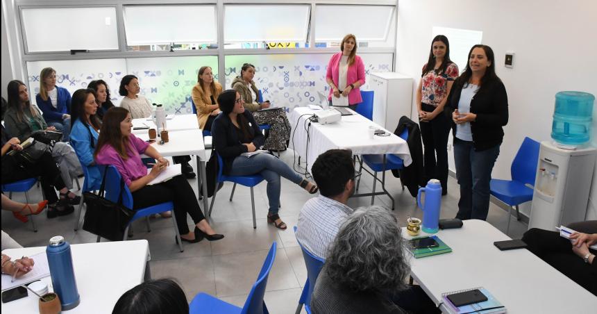 Provincia reivindica la Ley Micaela y reprocha el retroceso nacional