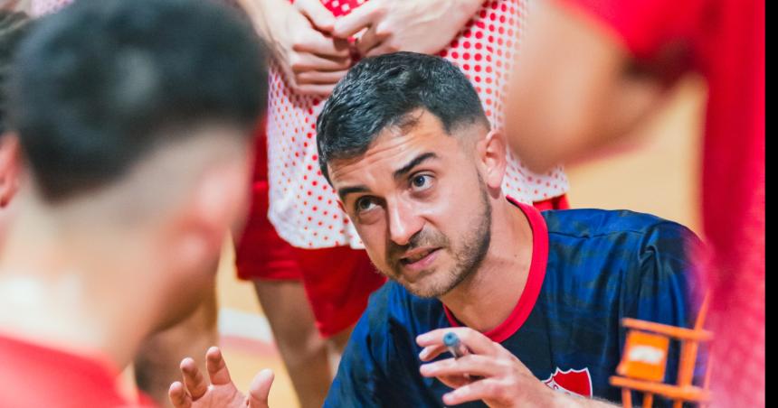 El Rojo tiene equipo y arranca