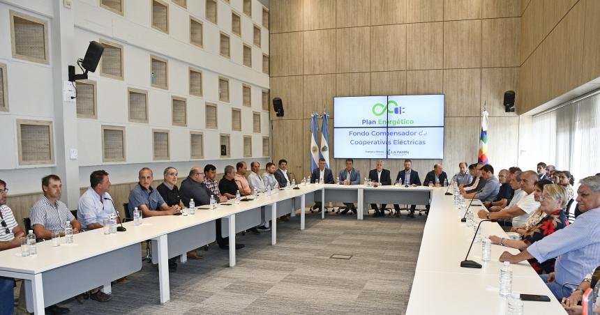 Ziliotto puso en marcha el Fondo Compensador de Cooperativas Eleacutectricas