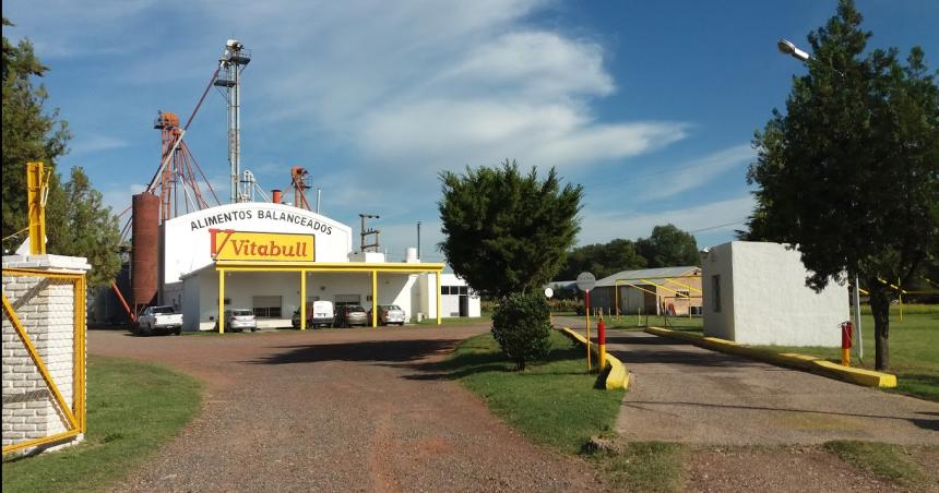 Un operario cayoacute de un techo en el Parque Industrial