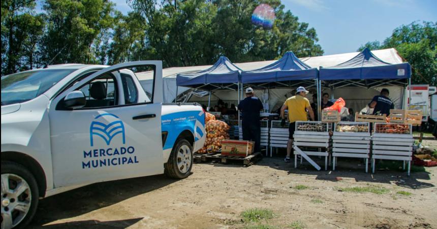 Abre el Mercado Municipal en el Barrio Esperanza