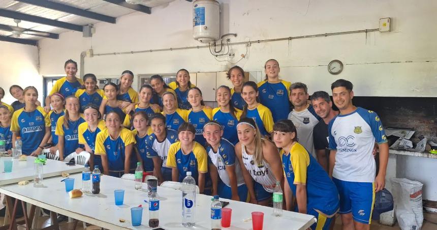 Copa Federal Femenina- Schmidt dio la lista de 19 futbolistas de All Boys