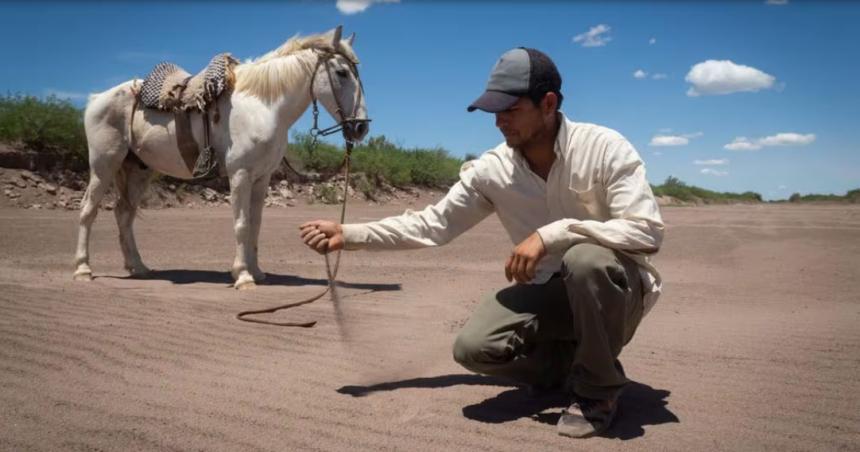 Mendoza celebra el regreso de agua a un riacuteo luego de 15 antildeos- iquesty el Atuel