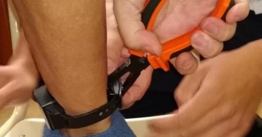 Detuvieron en Toay a un hombre por romper la tobillera electroacutenica