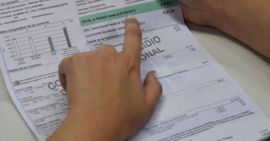 Insoacutelito- cada vez califican maacutes usuarios para el subsidio de luz y gas