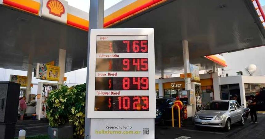 A pedido del Gobierno las petroleras subiraacuten maacutes lentamente los precios de la nafta
