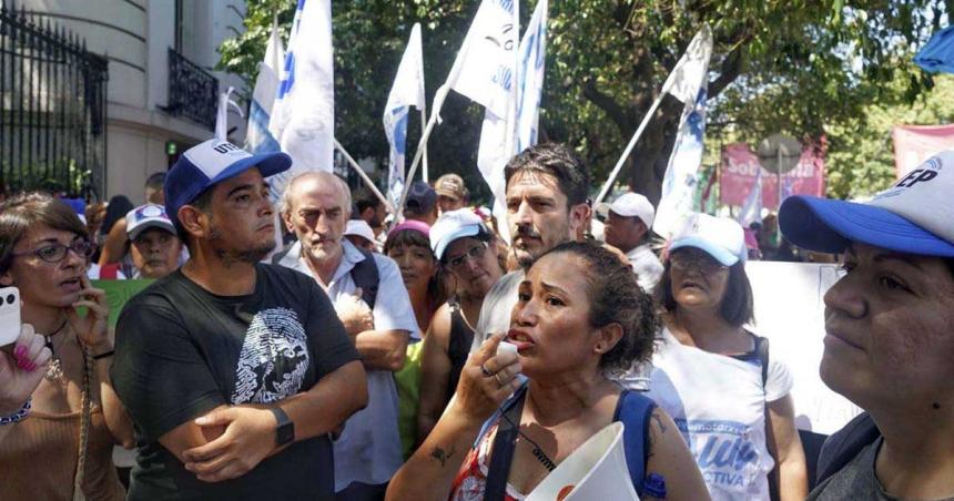 La UTEP presentoacute un amparo colectivo por bajas irregulares en el Potenciar Trabajo