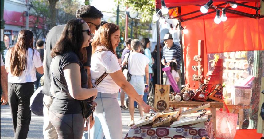 Este saacutebado comienza Feriarte Carnaval