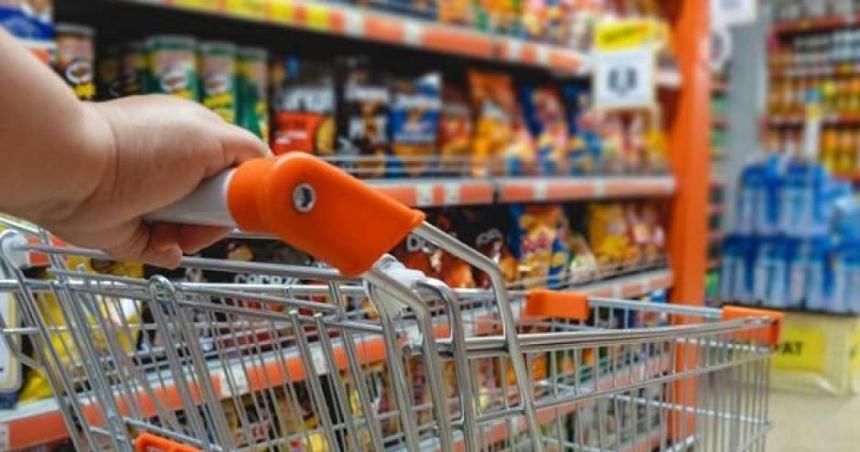 Caputo anticipoacute que la inflacioacuten de enero llegoacute al 20-en-porciento- y que en febrero seraacute maacutes baja