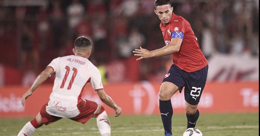Independiente no pasoacute del empate ante Huracaacuten