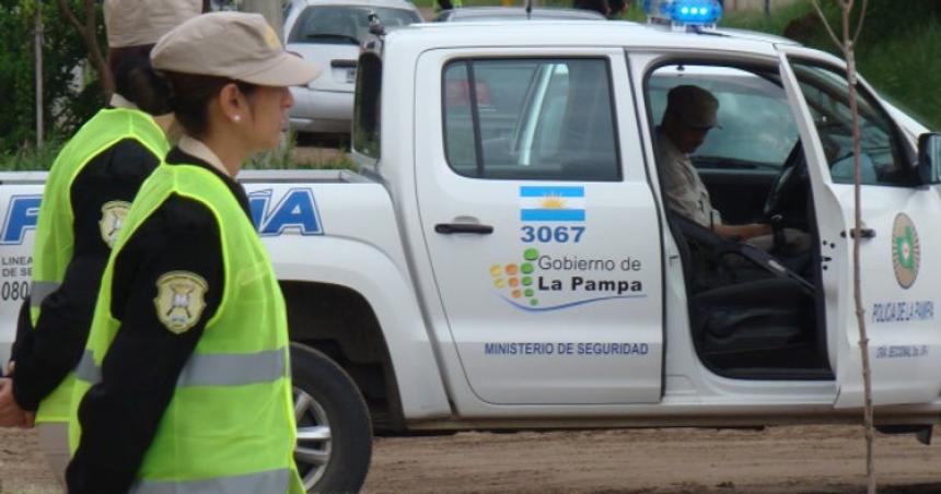 Dos apuntildealados durante una pelea a cuchillos en Toay