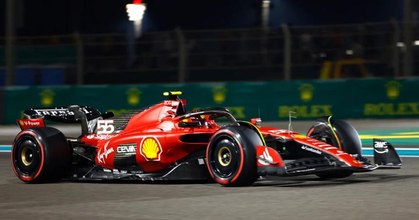 Se presentoacute el nuevo Ferrari 