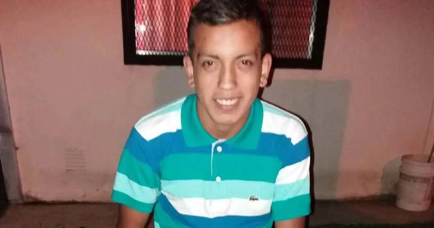 Murioacute el joven que intentoacute robar cables de alta tensioacuten en Rosario