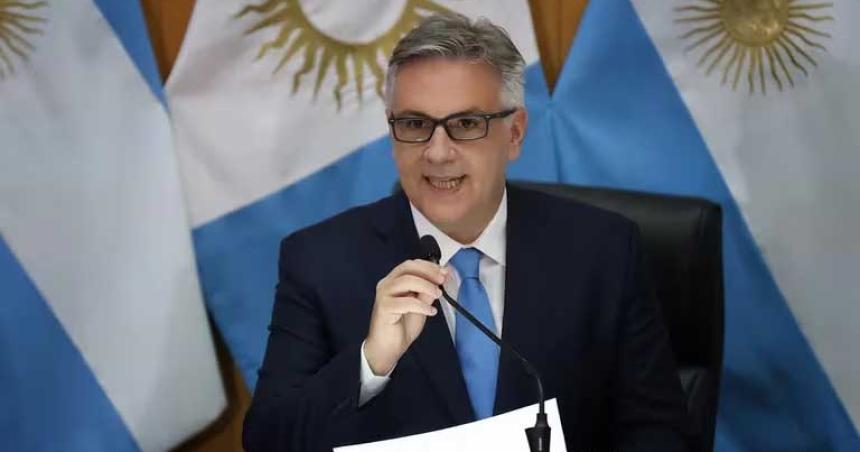 Martiacuten Llaryora- El Gobierno tiene que saber que el ajuste lo estaacute haciendo sobre la gente