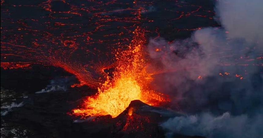 Coacutemo los antiguos volcanes de Marte estaacuten reescribiendo la historia de la Tierra