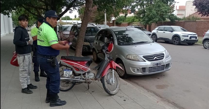 Un motociclista alcoholizado protagonizoacute siniestro vial