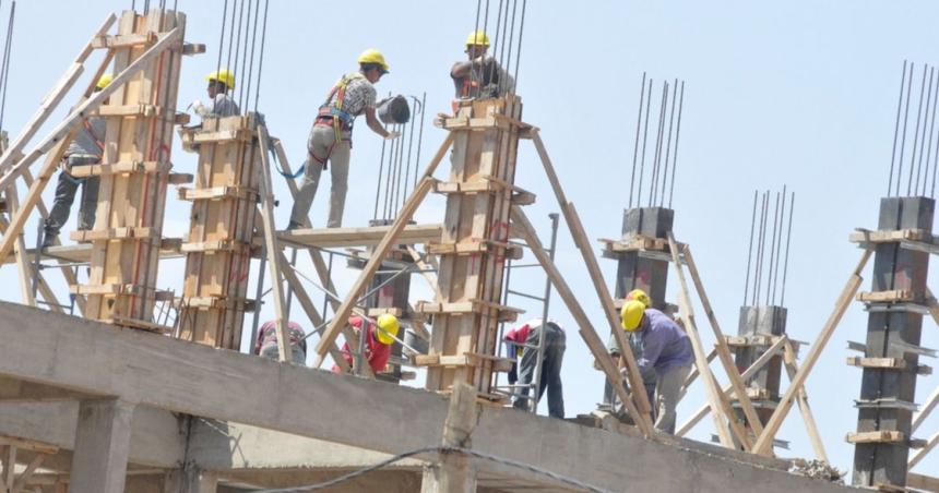 Obra puacuteblica- maacutes de 900 despidos en La Pampa