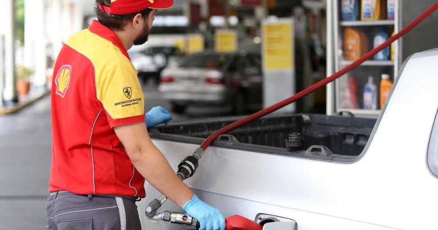 Las petroleras aumentaron un 75-en-porciento- la nafta y el gasoil
