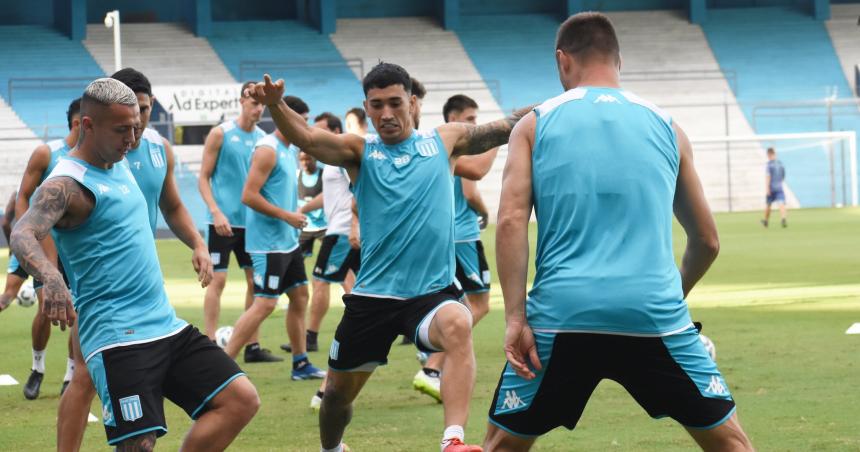 Racing quiere estar maacutes cerca de los playoffs