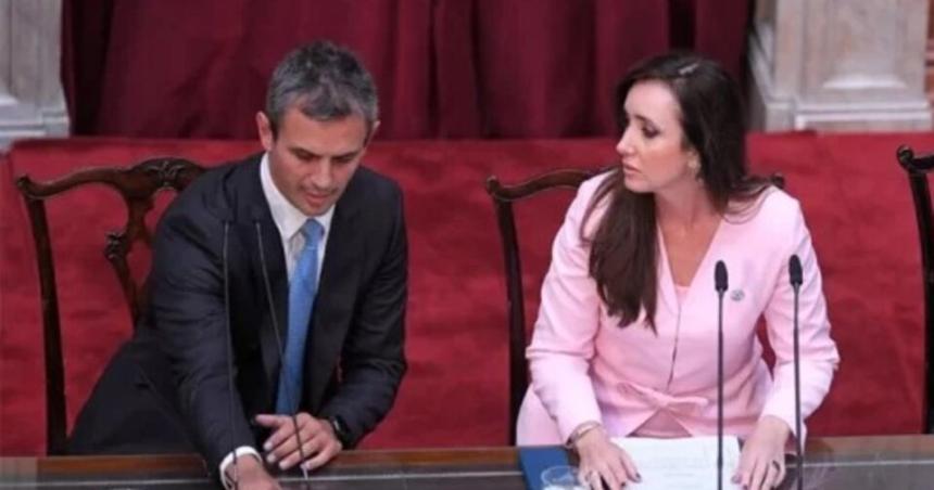 Tras el rechazo social al aumento de los legisladores los libertarios dan marcha atraacutes