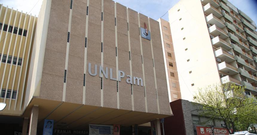 Becas de la UNLPam- reciben solicitudes hasta el 15 de marzo