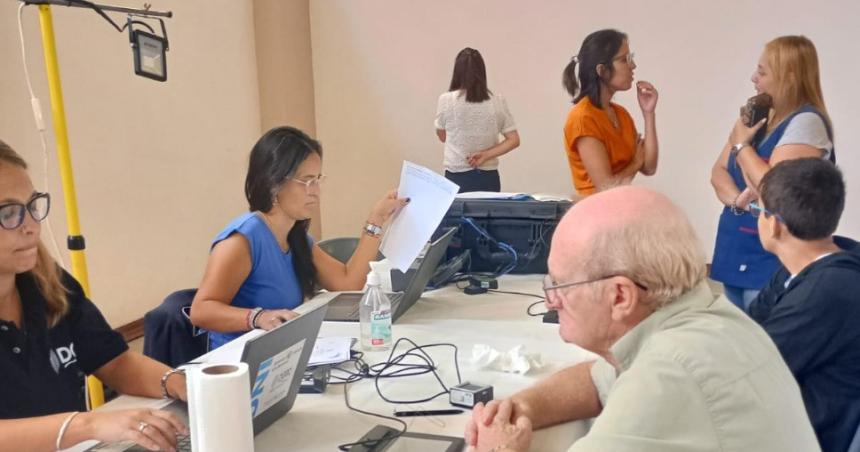 Hicieron 36 traacutemites documentarios en Baroacuten