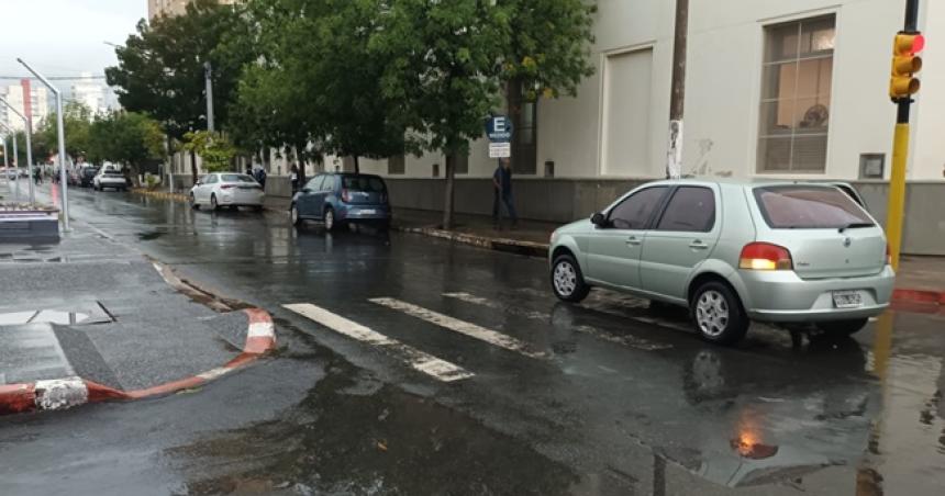 Un ciclista herido por un choque en el centro de Santa Rosa