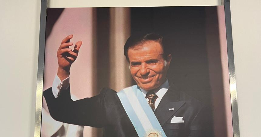 En el 8M el Gobierno le cambioacute el nombre al Saloacuten de las Mujeres y puso un cuadro de Menem