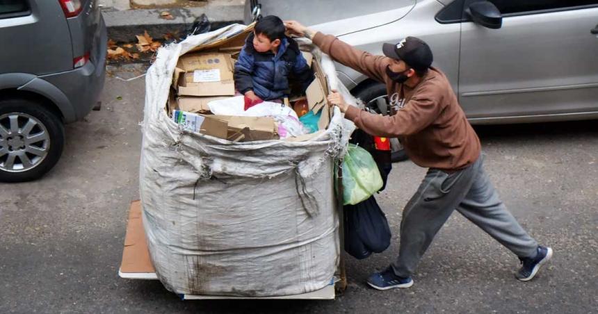 Unicef- 7 de cada 10 nintildeos viven en la pobreza en Argentina