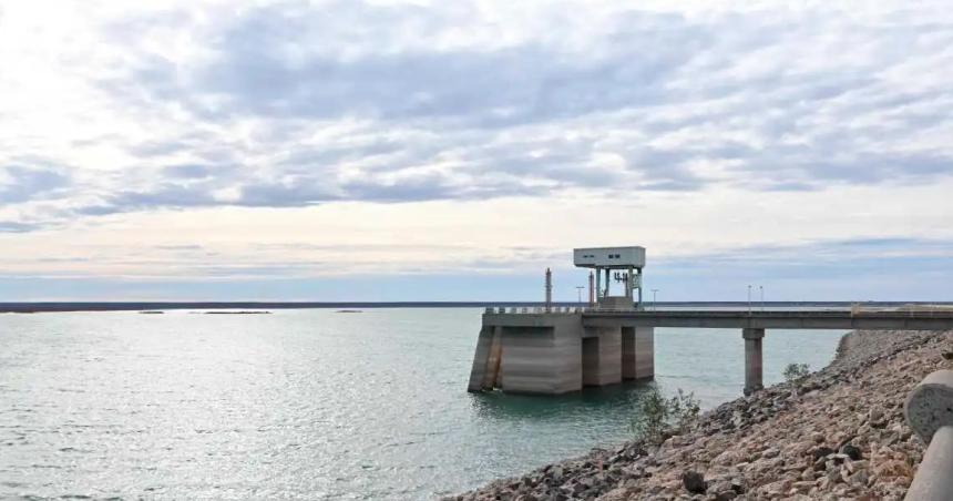 El lago Casa de Piedra en su nivel maacutes alto desde 2007
