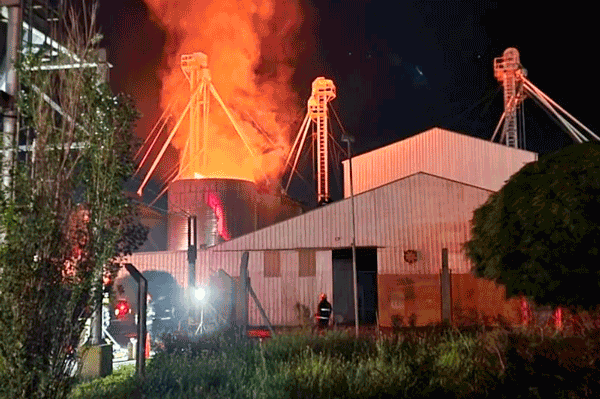 Ardioacute un silo en el Parque Industrial de General Pico
