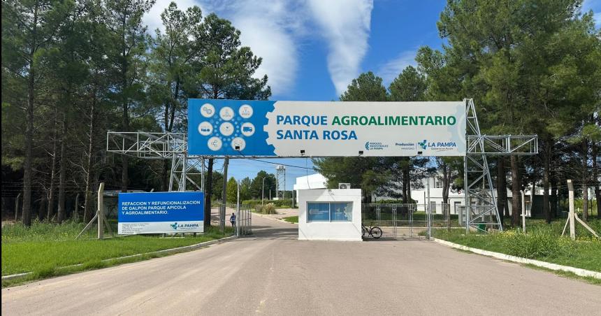 Invierten maacutes de 300 millones en refacciones al Parque Agroalimentario