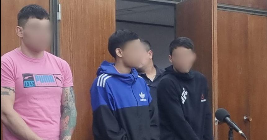 Formalizaron a los detenidos sospechados de apuntildealar al preso en la Alcaidiacutea de Pico