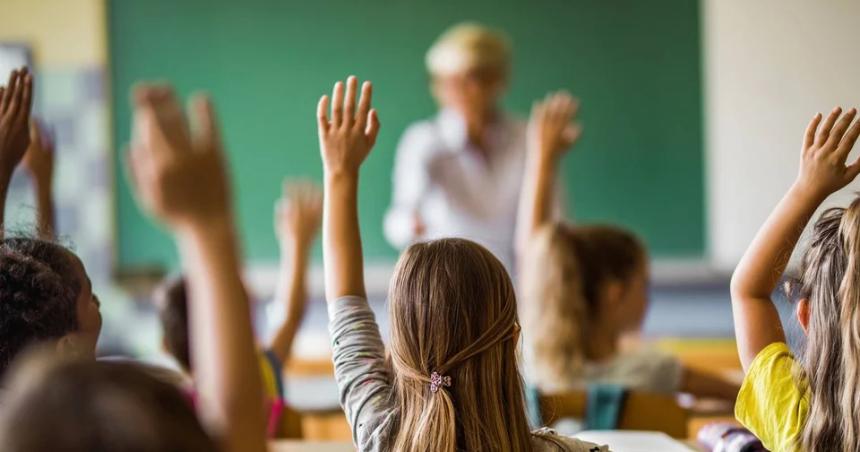 Mientras quita fondos a la educacioacuten puacuteblica el Gobierno lanzoacute ayuda para escuelas privadas