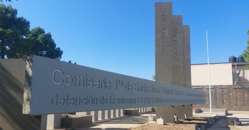 Lanzan Memoria en tiempo presente contra el negacionismo