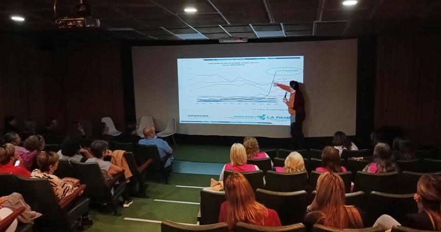 Oncologiacutea- buscan potenciar el consultorio de asesoriacutea geneacutetica