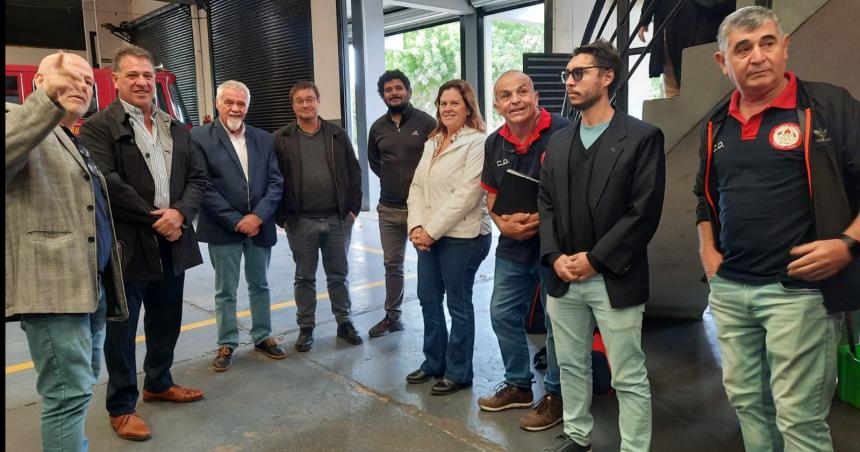 Autoridades visitaron el Cuartel de los Bomberos Voluntarios de General Pico