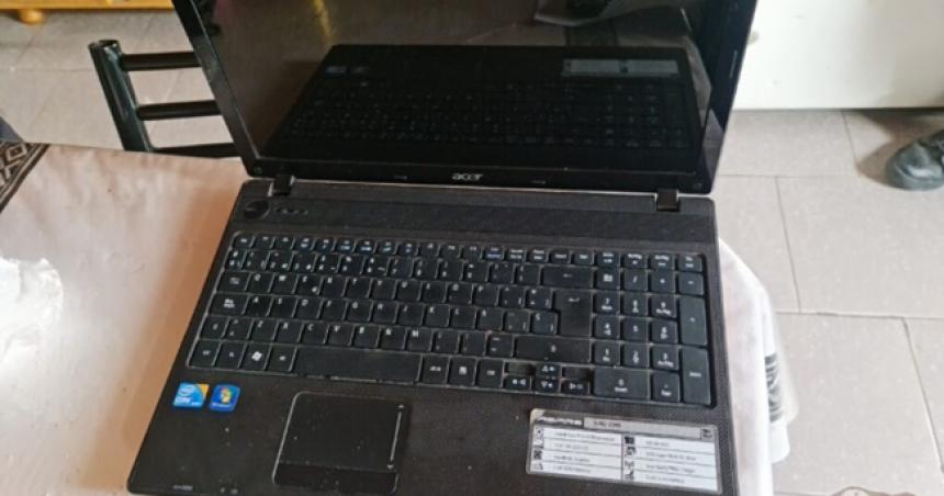 Roboacute una netbook a una anciana a la que cuidaba y la quiso vender