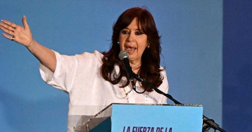 Reaparecioacute Cristina Kirchner- Nuestra oposicioacuten no debe ser desde el dogmatismo