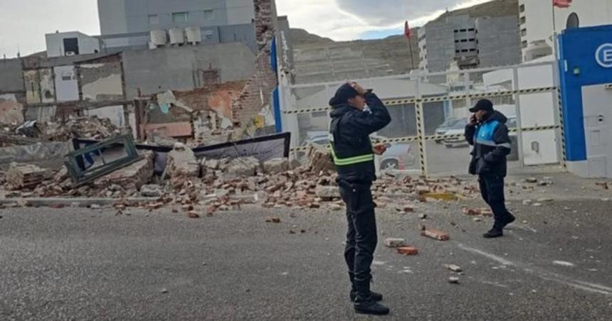 Un fuerte temporal de viento azotoacute a Comodoro Rivadavia